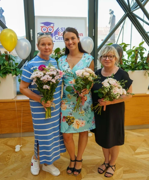 Директор и учителя Slovak Education Centre